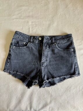 H&M Black Frayed Hem Denim Shorts